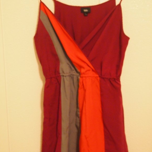 Clothes Looking for a New Home. - Picture 2 of 16